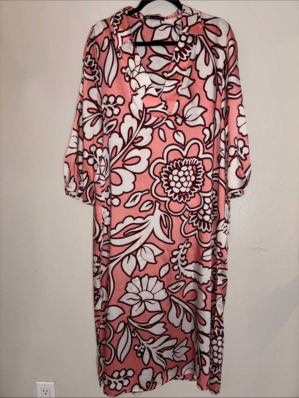 Zara Women's Pink Floral Midi kaftan